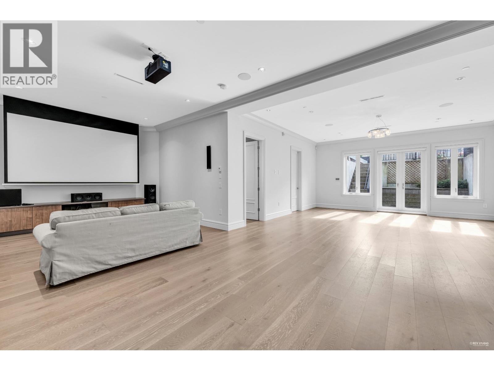 2328 Mcbain Avenue, Vancouver, British Columbia  V6L 2C4 - Photo 28 - R3077714