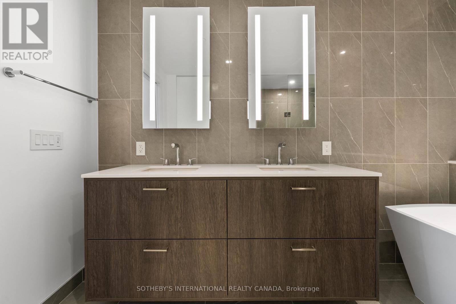 610 - 155 Merchants' Wharf, Toronto, Ontario  M5A 0Y4 - Photo 13 - C12680096