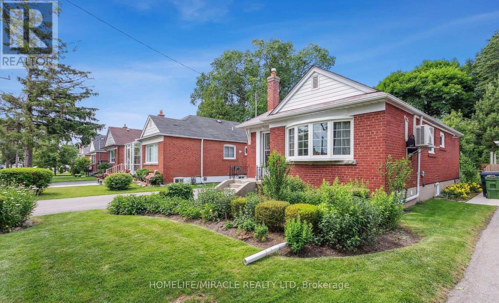 Main - 978 Pharmacy Avenue, Toronto, Ontario  M1R 2G6 - Photo 21 - E12680048