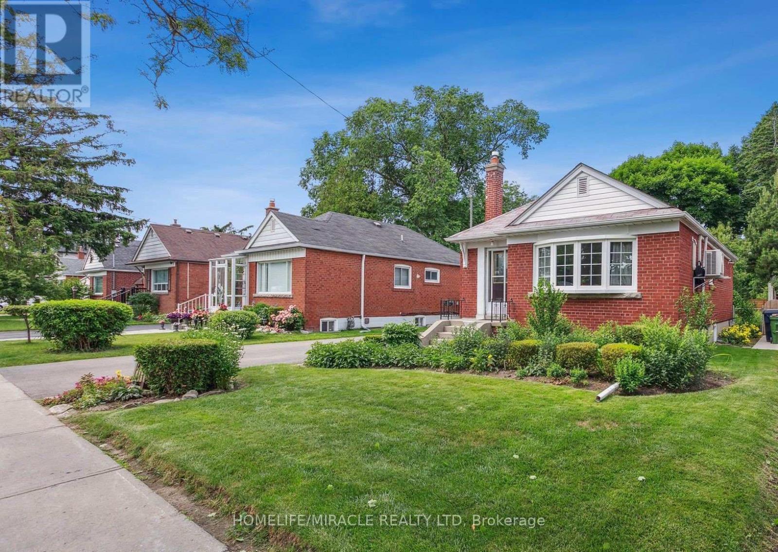 Main - 978 Pharmacy Avenue, Toronto, Ontario  M1R 2G6 - Photo 22 - E12680048