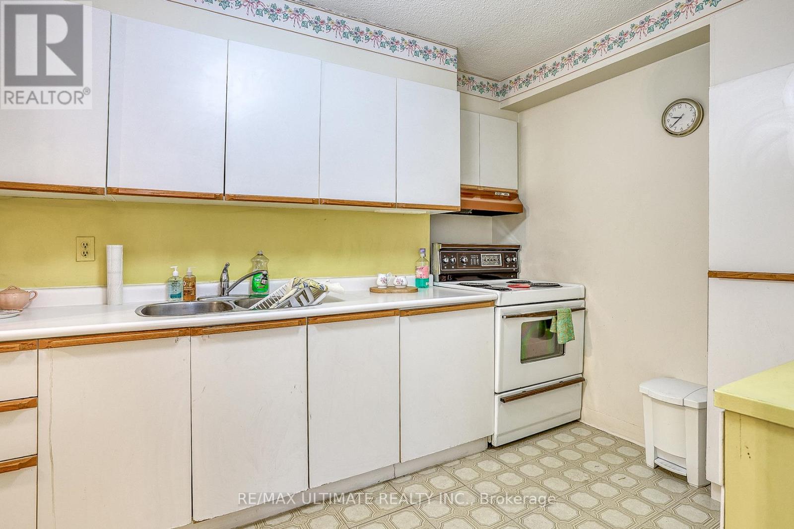 15 Torrance Road, Toronto, Ontario  M1J 3K2 - Photo 14 - E12680062