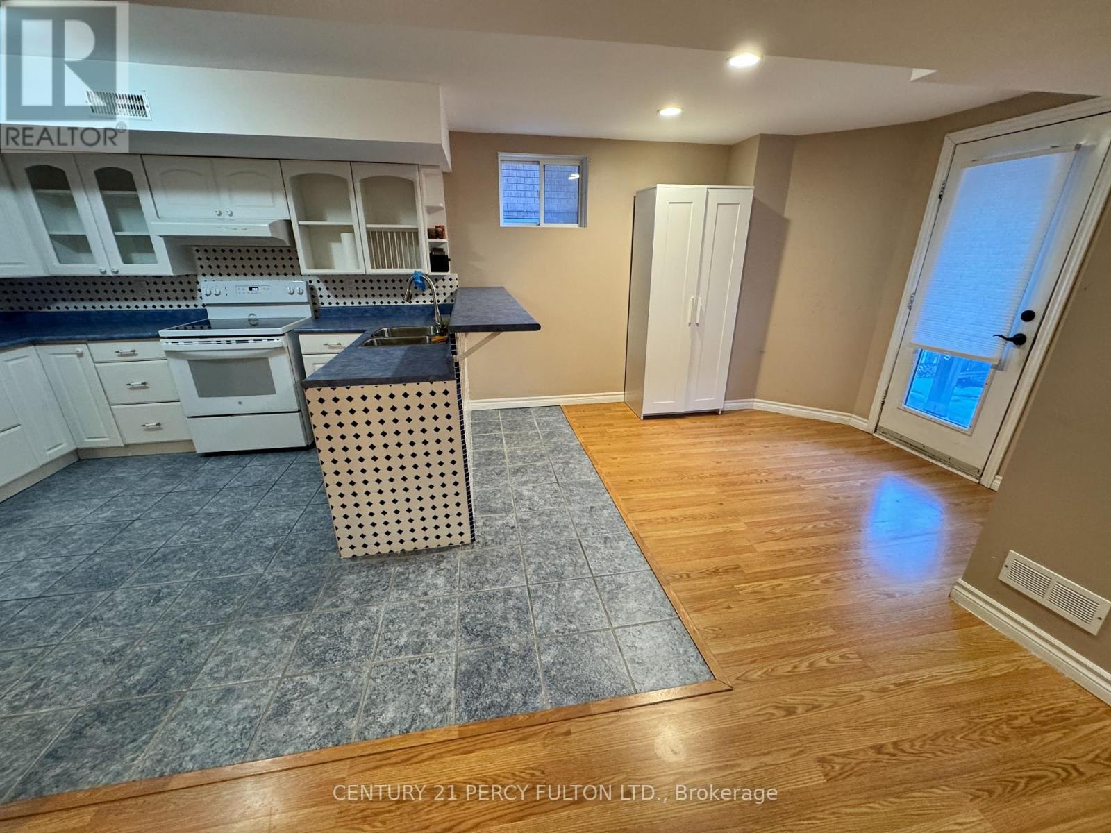 Bsmt - 396 Hewitt Circle, Newmarket, Ontario  L3X 2L8 - Photo 14 - N12680004