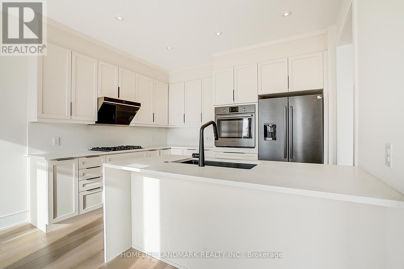 106 Angus Morton Crescent, East Gwillimbury, Ontario  L9N 1S4 - Photo 19 - N12680116