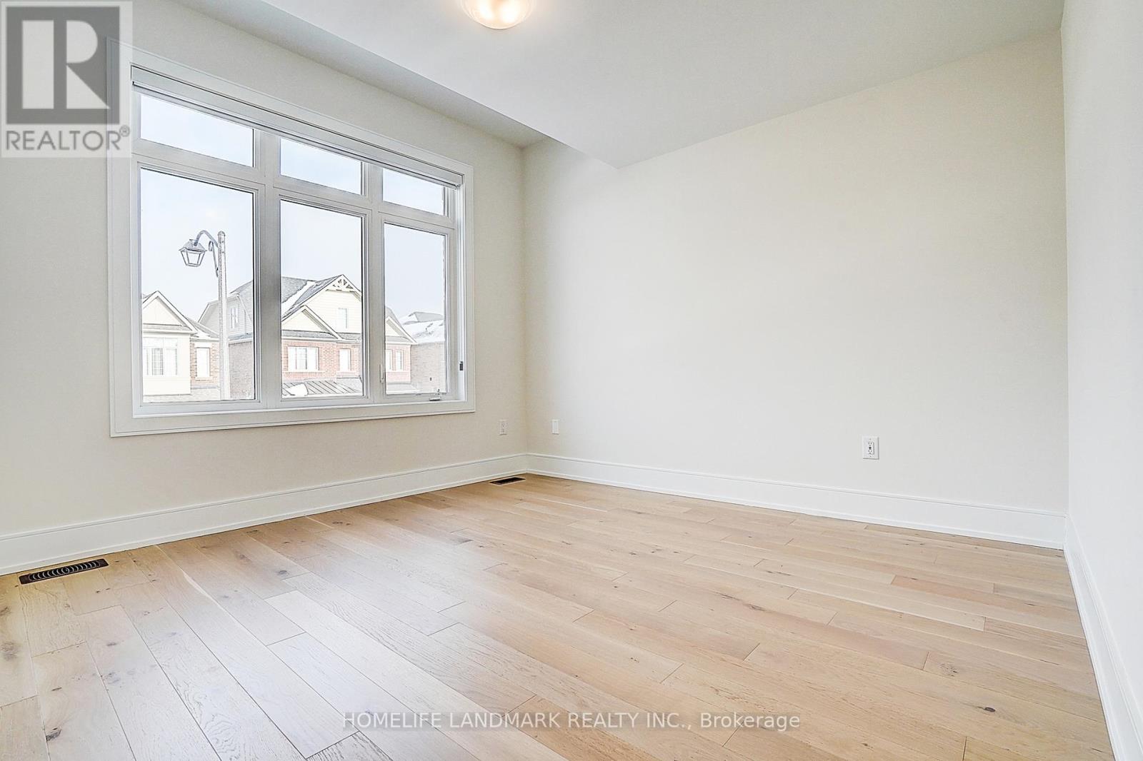 106 Angus Morton Crescent, East Gwillimbury, Ontario  L9N 1S4 - Photo 40 - N12680116