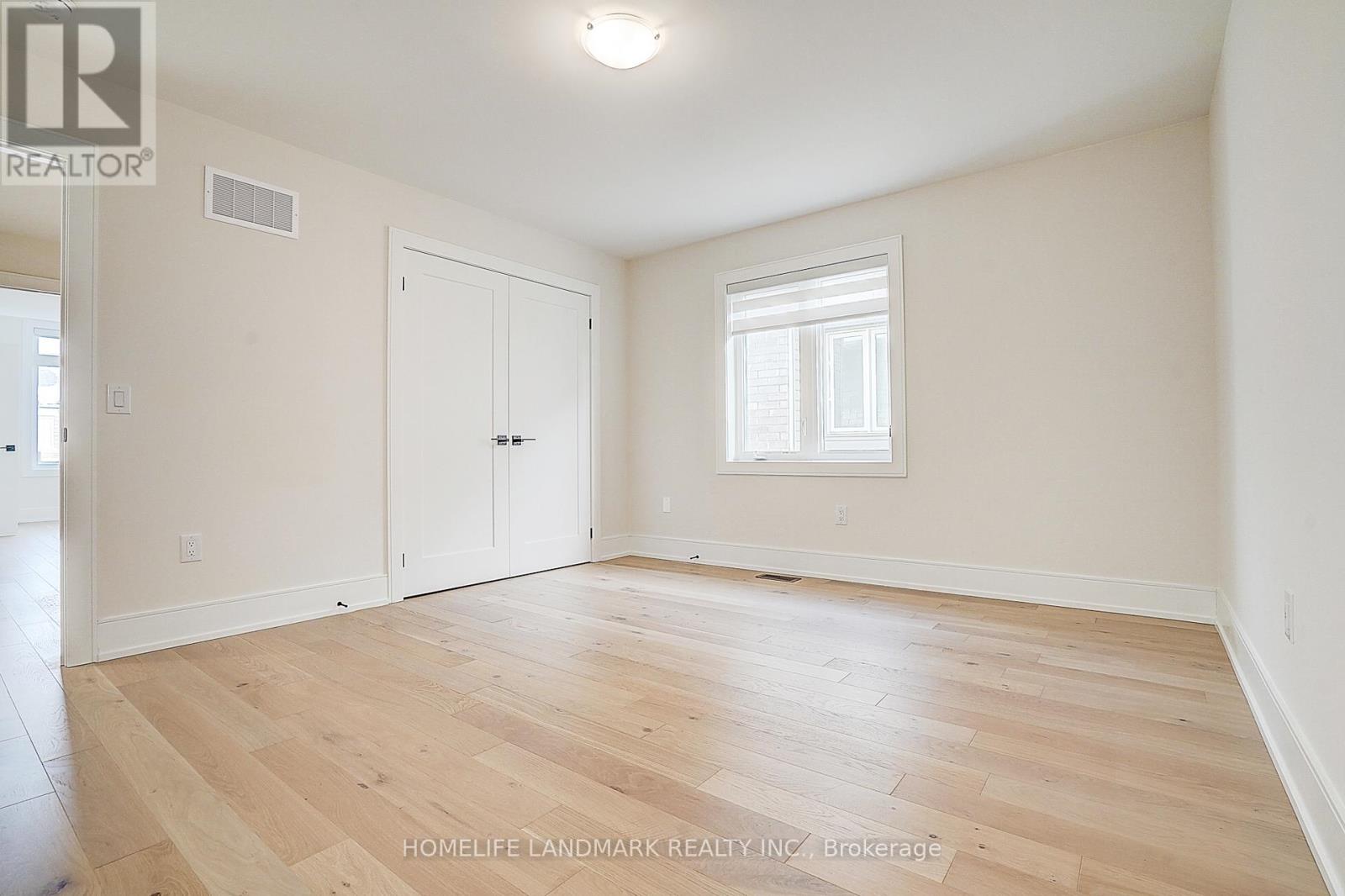 106 Angus Morton Crescent, East Gwillimbury, Ontario  L9N 1S4 - Photo 43 - N12680116