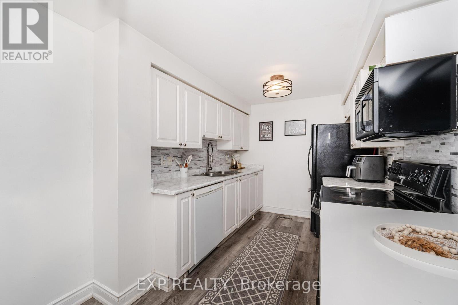 145 Courtney Crescent, Barrie, Ontario  L4N 5T2 - Photo 12 - S12680032