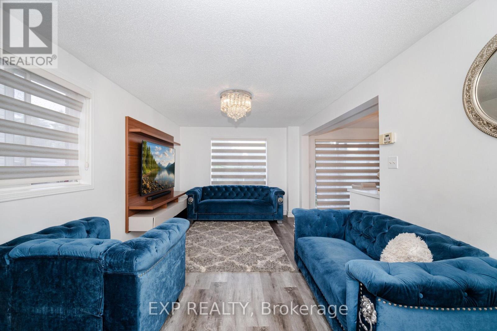 145 Courtney Crescent, Barrie, Ontario  L4N 5T2 - Photo 9 - S12680032