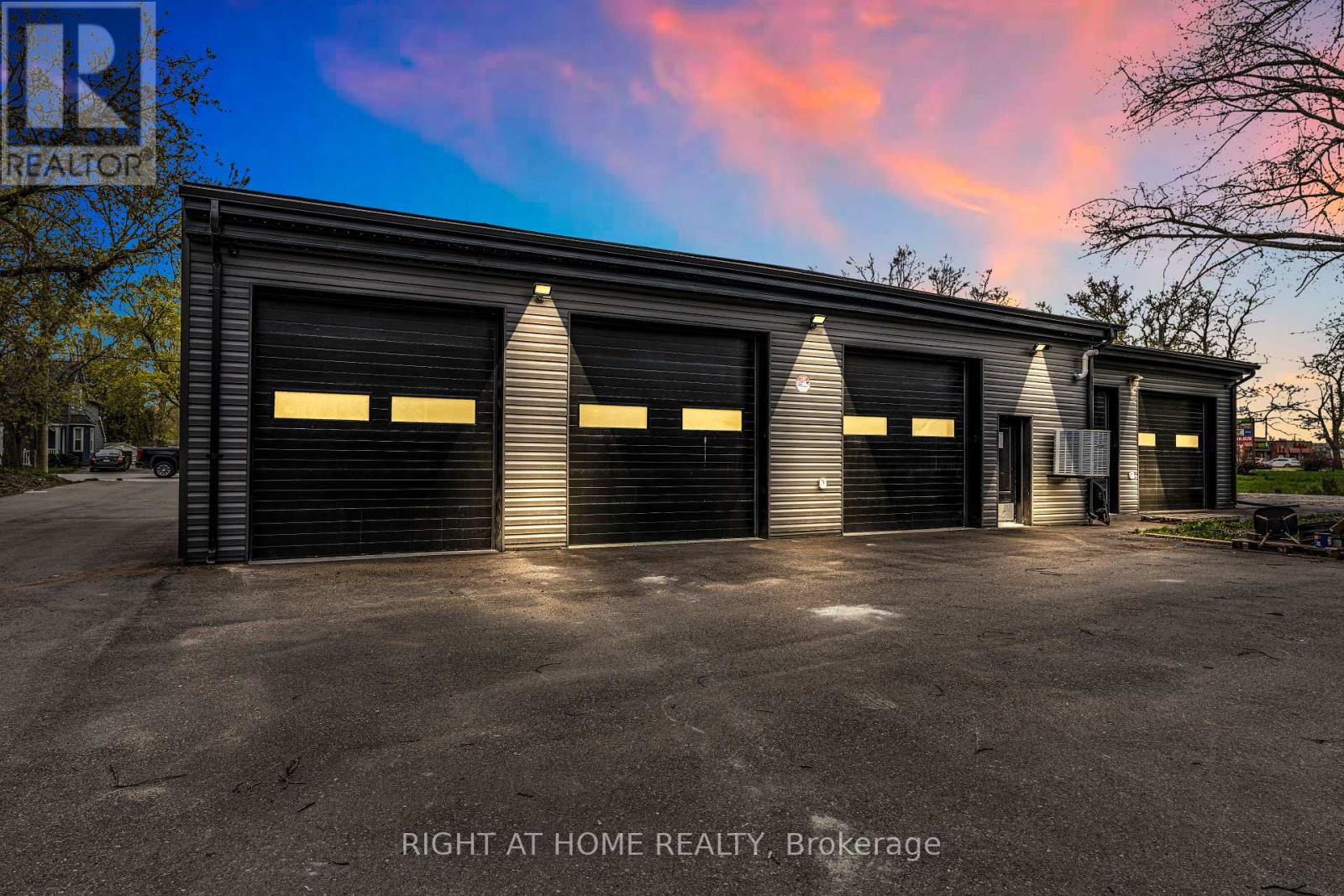 7348 Highway 26, Clearview, Ontario  L0M 1S0 - Photo 2 - S12680036