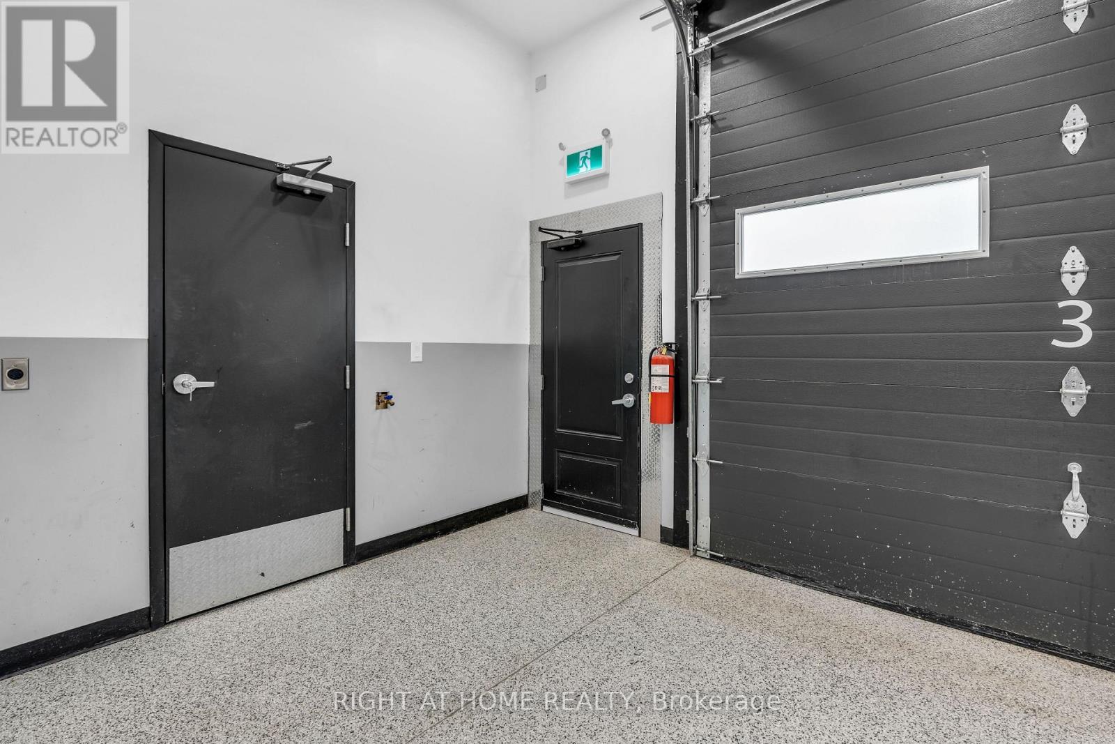 7348 Highway 26, Clearview, Ontario  L0M 1S0 - Photo 32 - S12680036