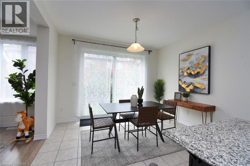 56 Forest Ridge Drive, Waterdown, Ontario  L8B 1V4 - Photo 10 - 40795478