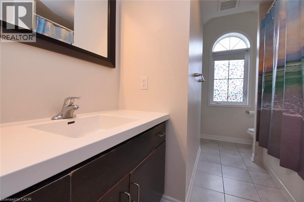 56 Forest Ridge Drive, Waterdown, Ontario  L8B 1V4 - Photo 29 - 40795478