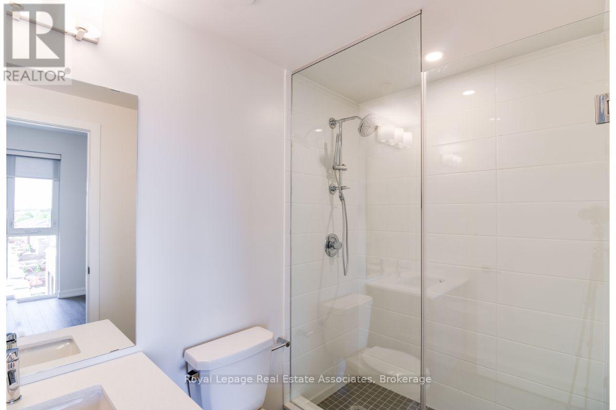 514 - 2300 St. Clair Avenue W, Toronto, Ontario  M6N 1K8 - Photo 22 - W12680006