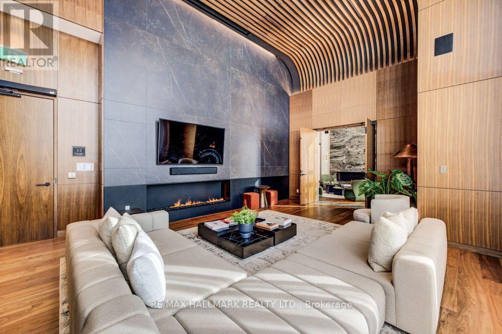 1005 - 3240 William Coltson Avenue, Oakville, Ontario  L6H 8C8 - Photo 11 - W12680056