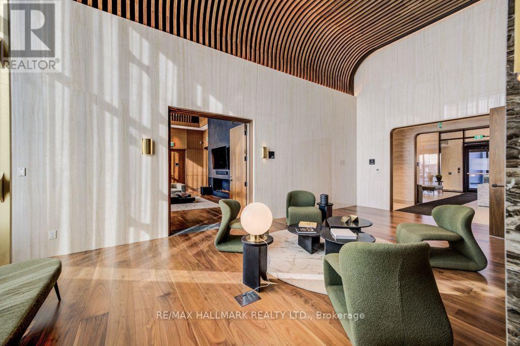 1005 - 3240 William Coltson Avenue, Oakville, Ontario  L6H 8C8 - Photo 14 - W12680056