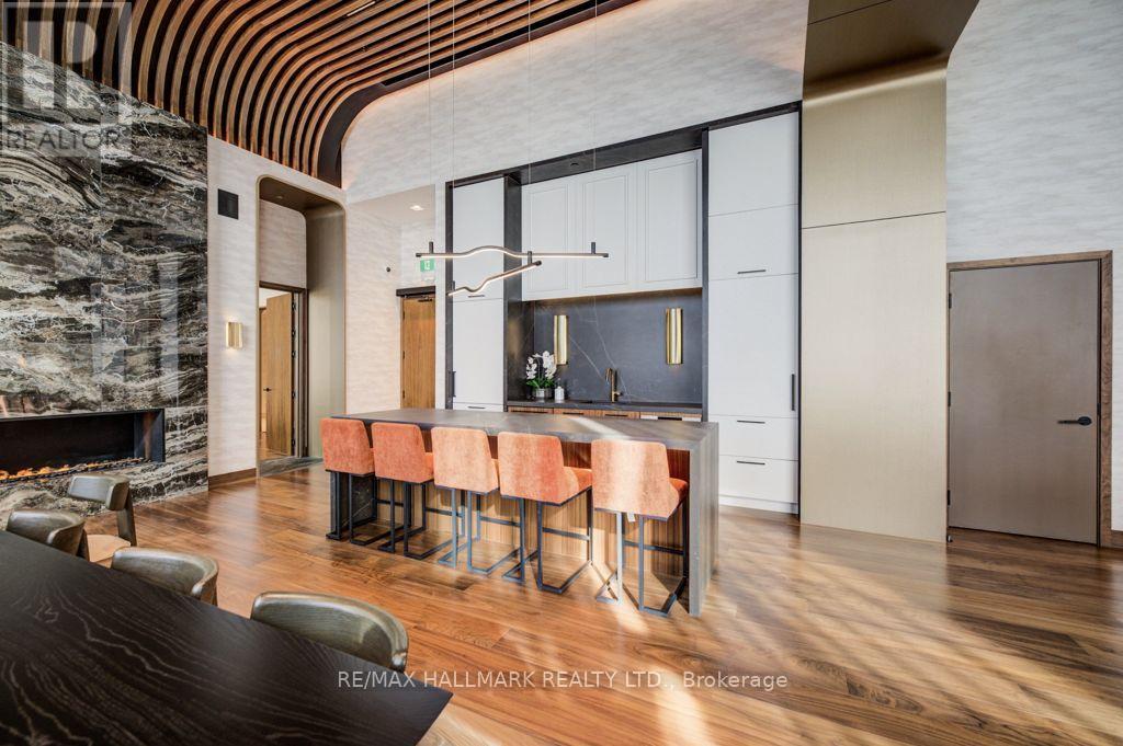 1005 - 3240 William Coltson Avenue, Oakville, Ontario  L6H 8C8 - Photo 16 - W12680056