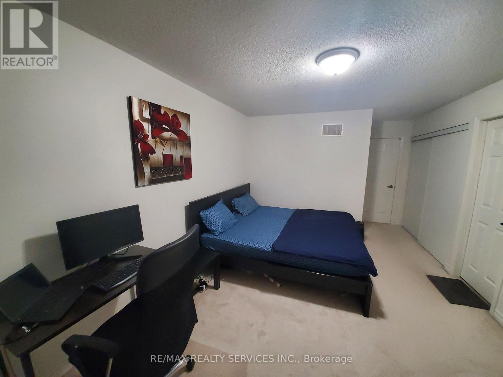 2 - 3160 Boxford Crescent, Mississauga, Ontario  L5M 0X1 - Photo 10 - W12680078