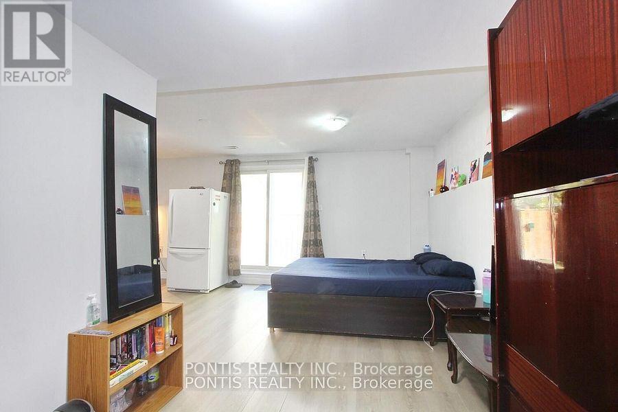 72 Sheldrake Court, Brampton, Ontario  L6Y 2W9 - Photo 30 - W12680082