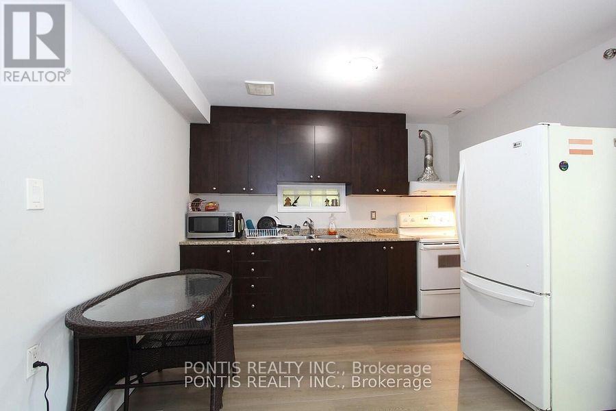 72 Sheldrake Court, Brampton, Ontario  L6Y 2W9 - Photo 31 - W12680082