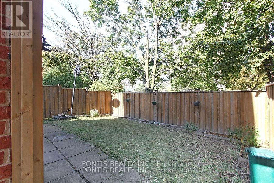 72 Sheldrake Court, Brampton, Ontario  L6Y 2W9 - Photo 36 - W12680082