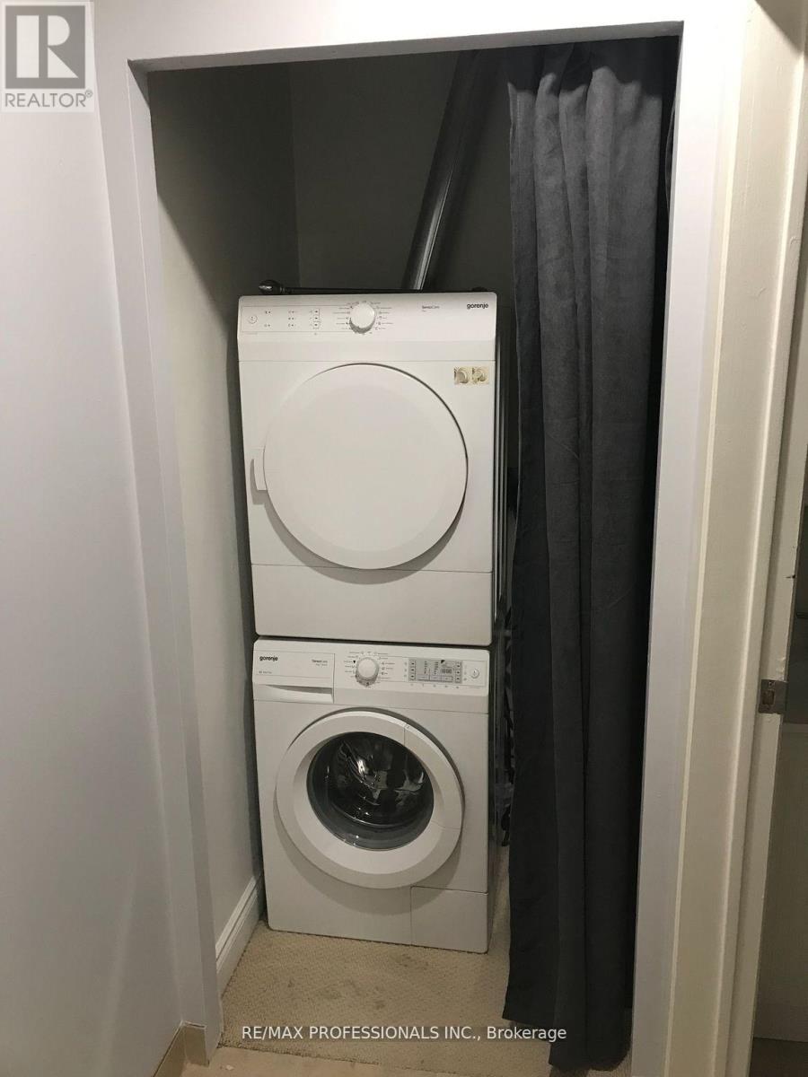 108 - 1515 Lakeshore Road E, Mississauga, Ontario  L5E 3E2 - Photo 7 - W12680086