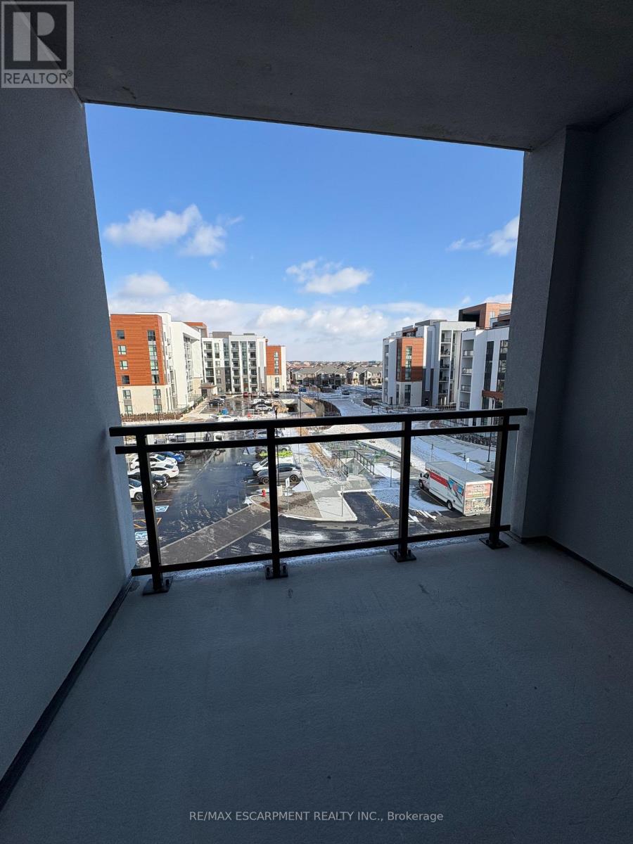 416 - 490 Gordon Krantz Avenue, Milton, Ontario  L9E 1Z5 - Photo 10 - W12680088