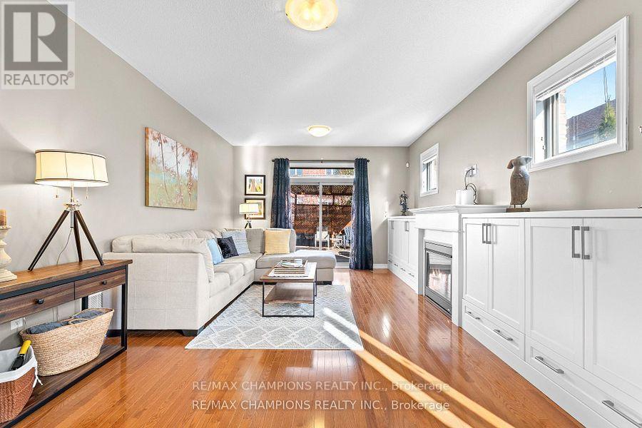 3 Arcadia Road, Caledon, Ontario  L7C 3V6 - Photo 12 - W12680094