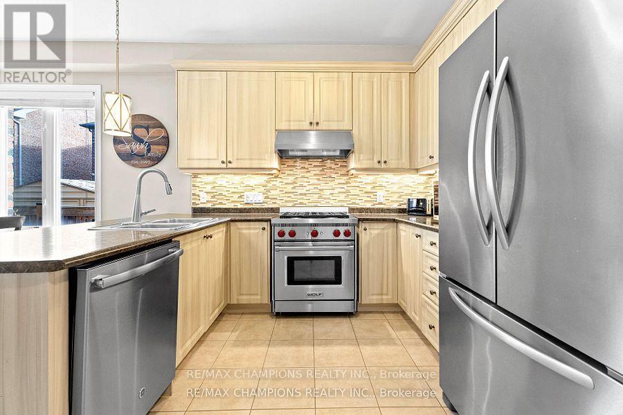 3 Arcadia Road, Caledon, Ontario  L7C 3V6 - Photo 6 - W12680094