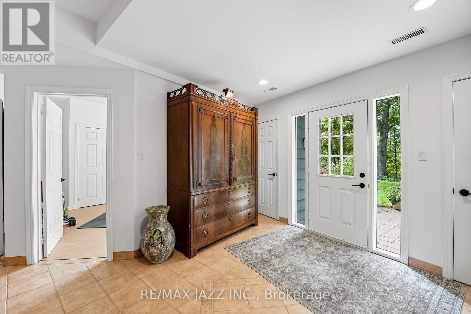 9500 Grasshopper Park Road, Clarington, Ontario  L1C 7C8 - Photo 8 - E12679646