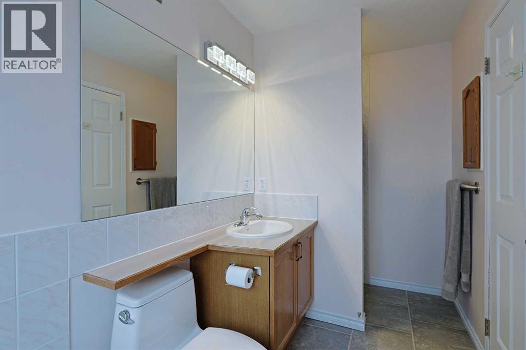 252 Citadel Park Nw, Calgary, Alberta  T3G 3X8 - Photo 25 - A2277232