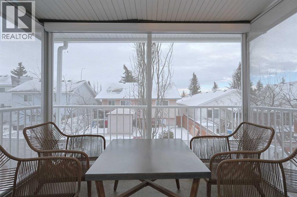 252 Citadel Park Nw, Calgary, Alberta  T3G 3X8 - Photo 4 - A2277232