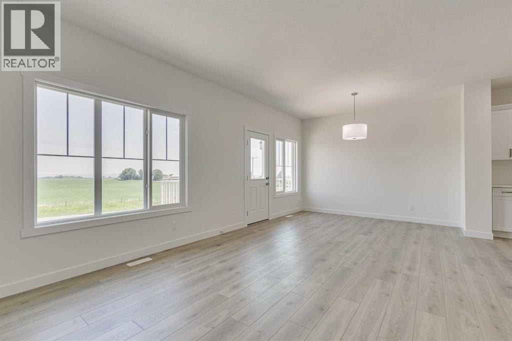 17 Andalusian Road, Cochrane, Alberta  T4C 3B7 - Photo 12 - A2258787