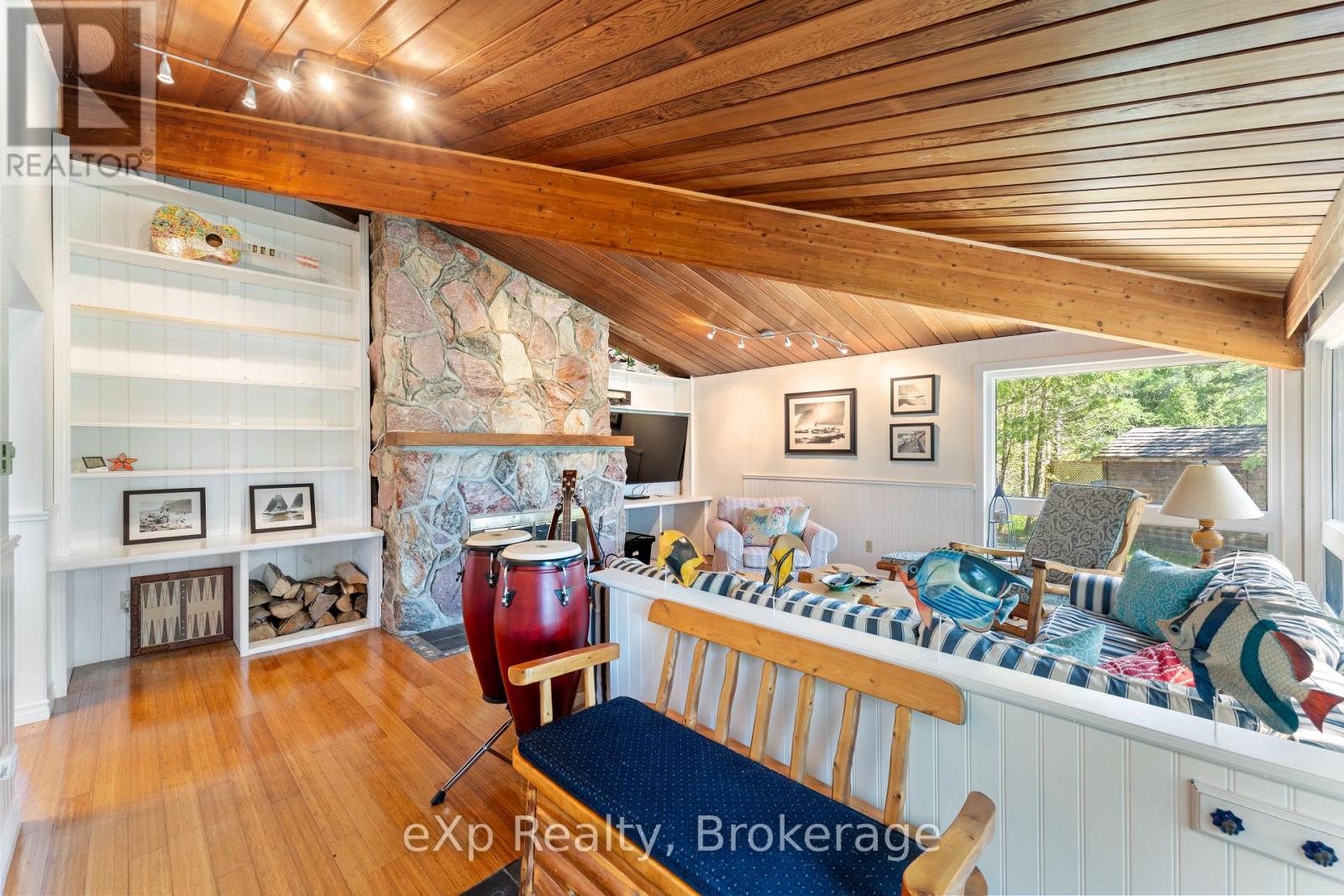 329 Bay Street, South Bruce Peninsula, Ontario  N0H 2T0 - Photo 13 - X12680138