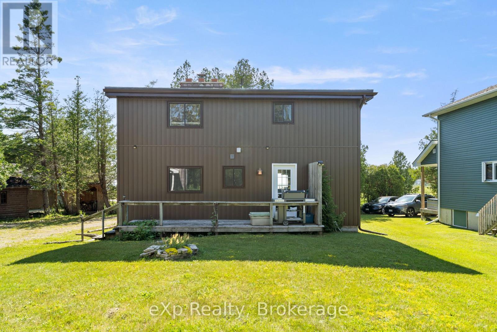 329 Bay Street, South Bruce Peninsula, Ontario  N0H 2T0 - Photo 3 - X12680138