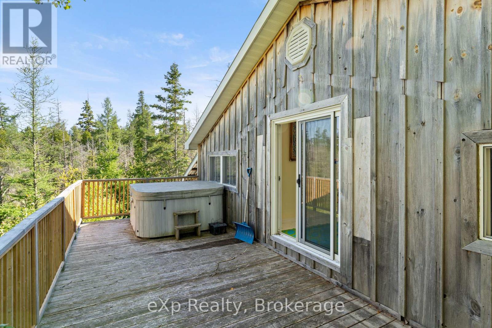 329 Bay Street, South Bruce Peninsula, Ontario  N0H 2T0 - Photo 33 - X12680138