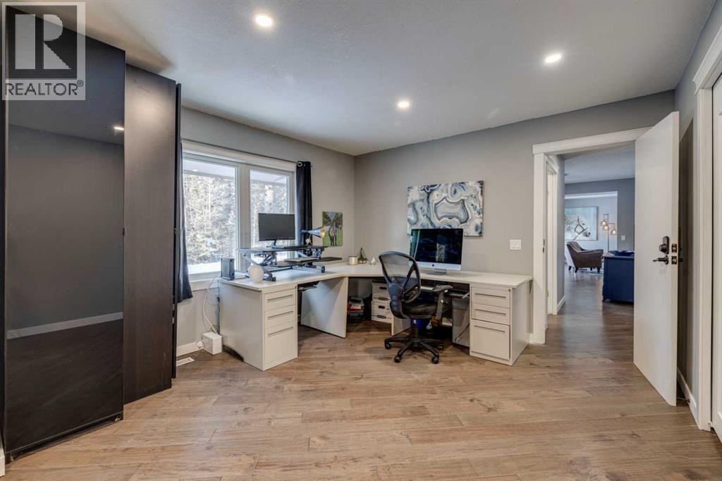 10 Wolf Drive, Rural Rocky View County, Alberta  T3Z 1A3 - Photo 23 - A2276969