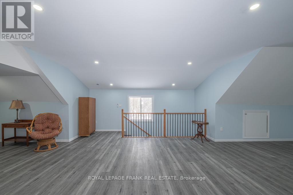 24 Ted's Lane, Trent Lakes, Ontario  K0L 1J0 - Photo 35 - X12680196