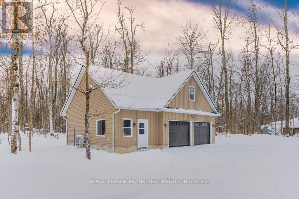 24 Ted's Lane, Trent Lakes, Ontario  K0L 1J0 - Photo 4 - X12680196