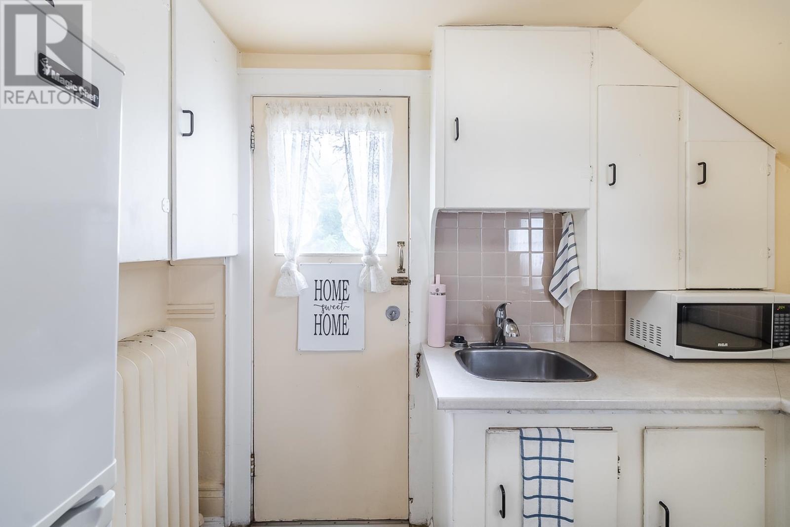 178 Pim St, Sault Ste. Marie, Ontario  P6A 3G9 - Photo 22 - SM260066