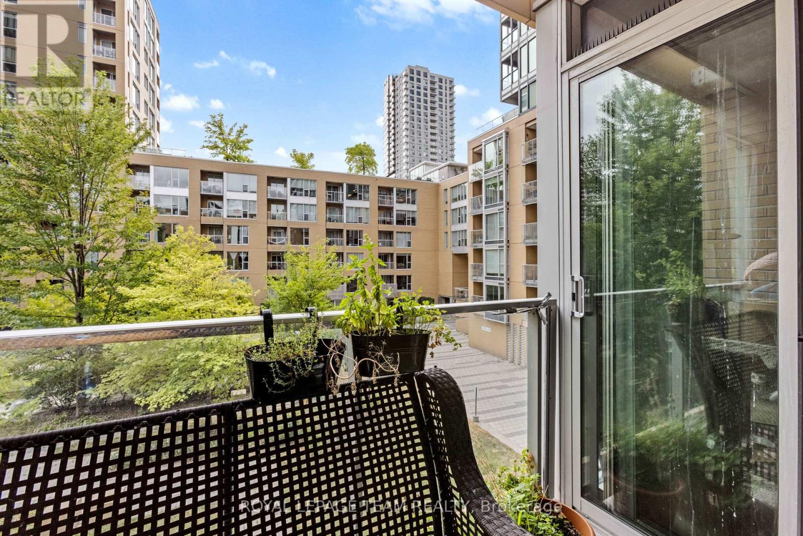 303 - 200 Lett Street, Ottawa, Ontario  K1R 0A7 - Photo 23 - X12680170