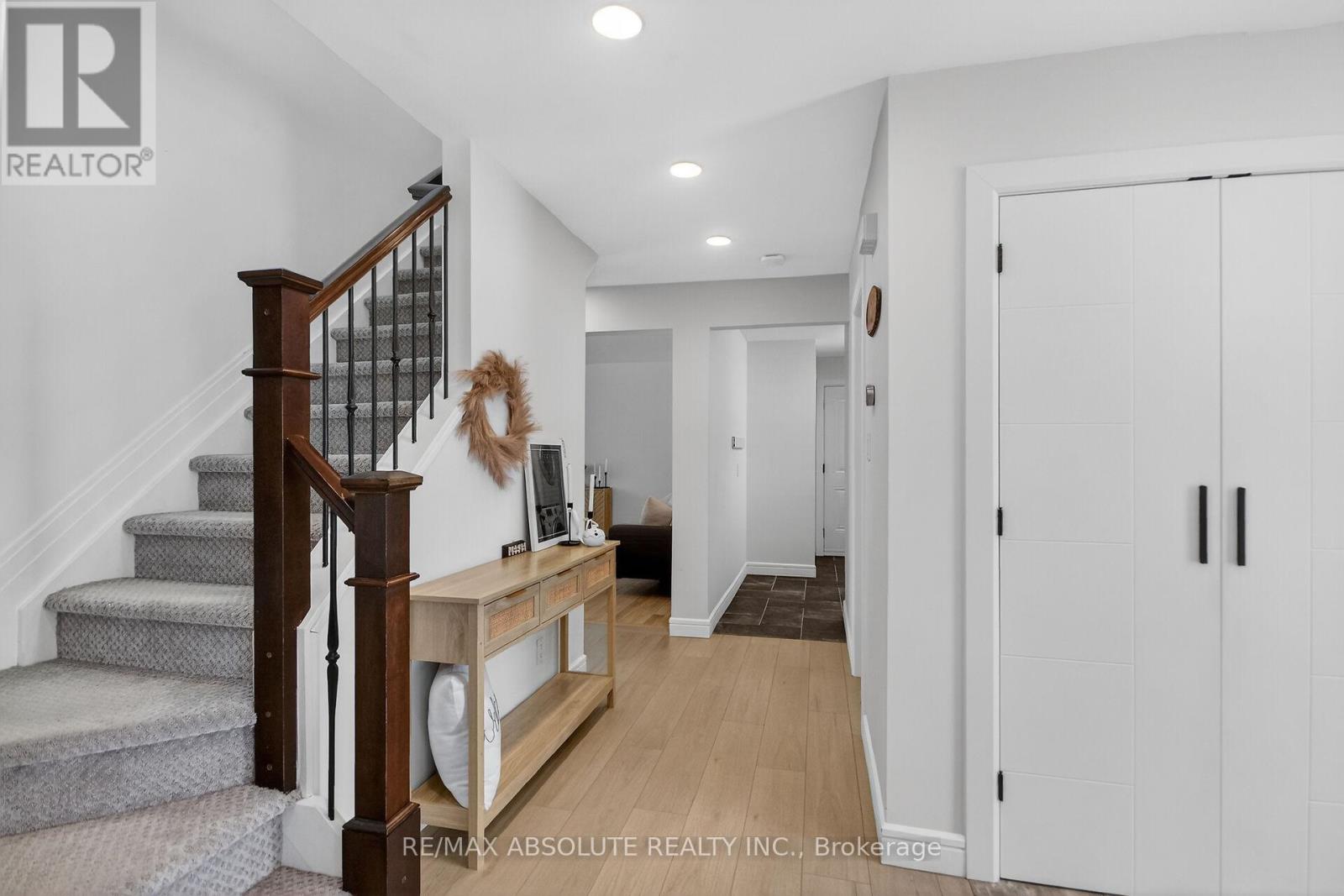 6560 Michelangelo Court, Ottawa, Ontario  K0A 2T0 - Photo 5 - X12680194