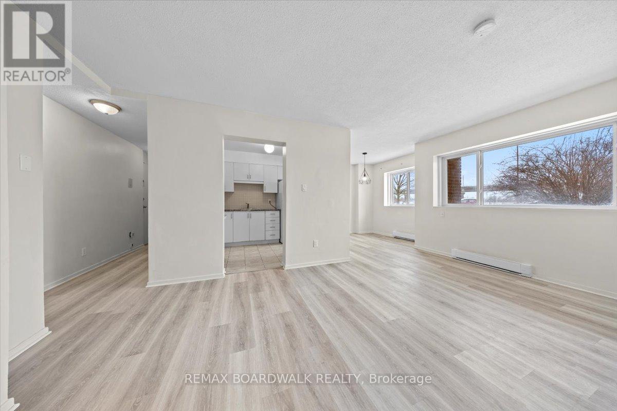 108a - 2044 Arrowsmith Drive, Ottawa, Ontario  K1J 7V8 - Photo 8 - X12680284