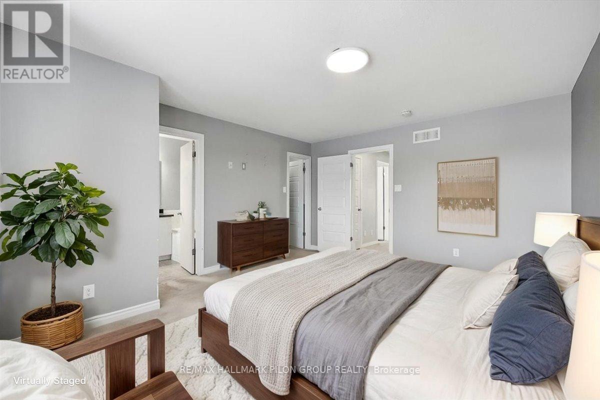 748 Morningstar Way, Ottawa, Ontario  K1W 0G6 - Photo 14 - X12680294