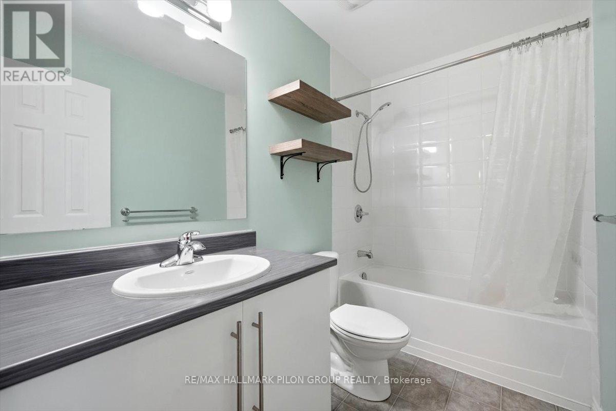 748 Morningstar Way, Ottawa, Ontario  K1W 0G6 - Photo 19 - X12680294