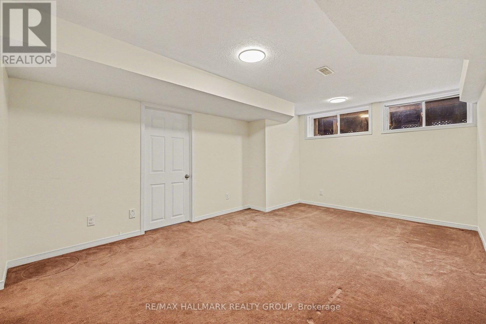 1073 Marconi Avenue, Ottawa, Ontario  K2K 0C3 - Photo 12 - X12680324