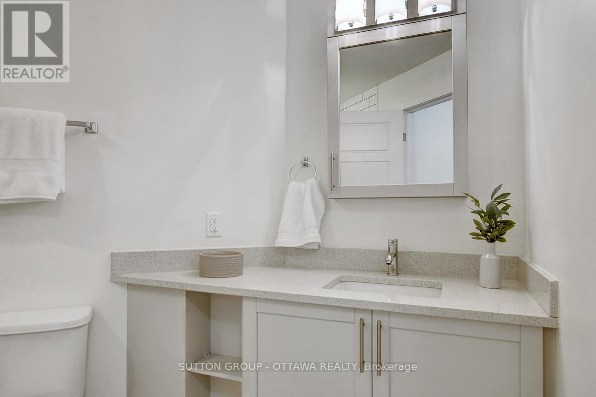 903 - 330 Titan Private, Ottawa, Ontario  K2G 1G3 - Photo 32 - X12680430