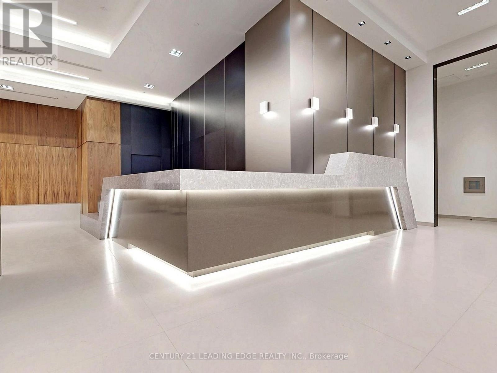 2207 - 28 Freeland Street, Toronto, Ontario  M5E 0E3 - Photo 2 - C12680010