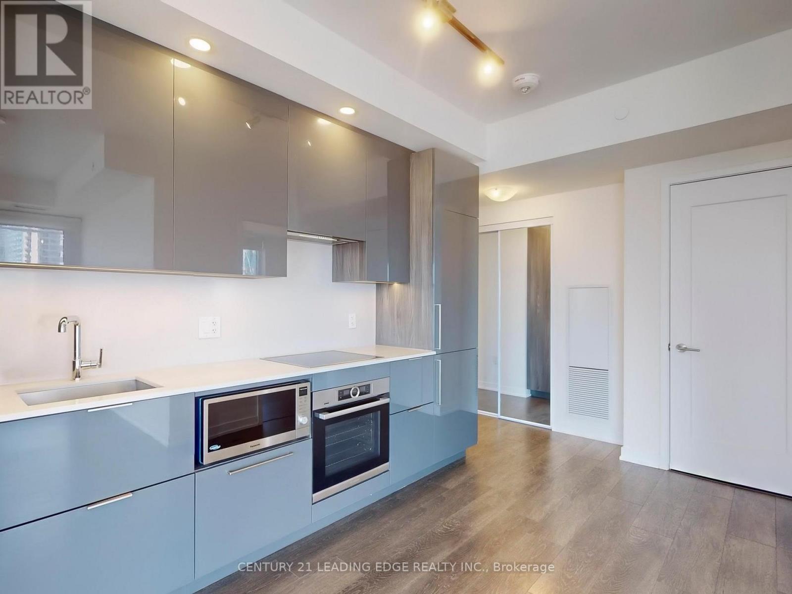 2207 - 28 Freeland Street, Toronto, Ontario  M5E 0E3 - Photo 15 - C12680010