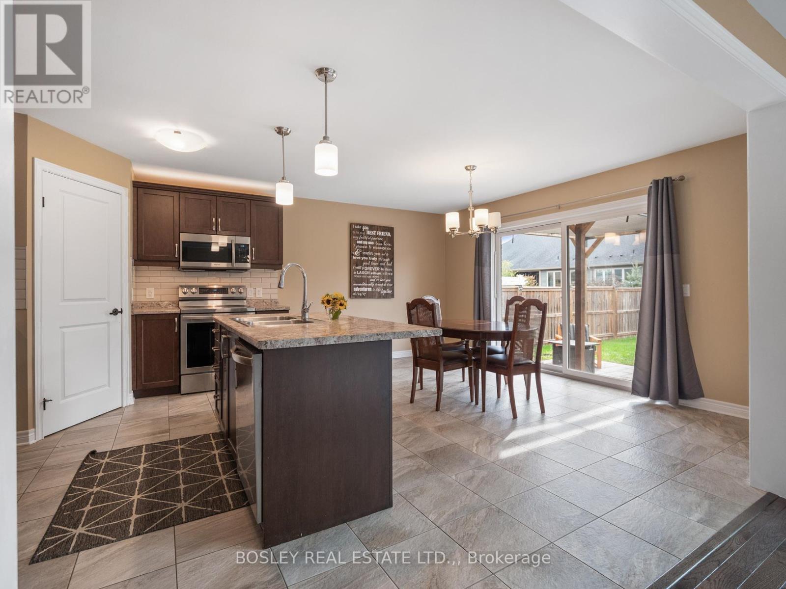 35 Mcfarland Street, Thorold, Ontario  L2V 0E5 - Photo 12 - X12680238