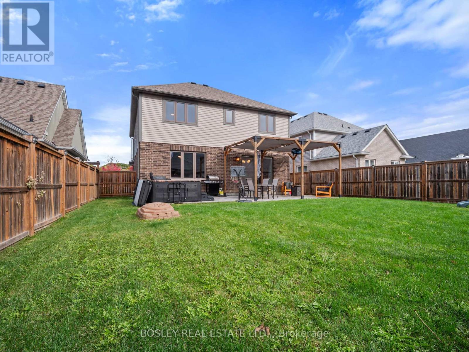 35 Mcfarland Street, Thorold, Ontario  L2V 0E5 - Photo 31 - X12680238