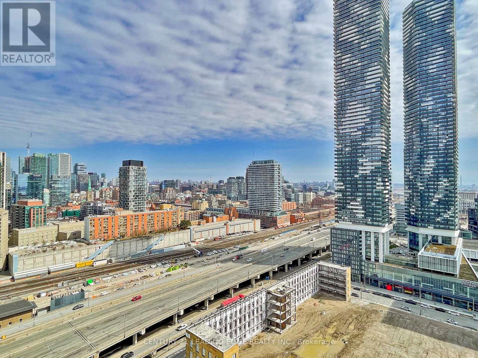 2207 - 28 Freeland Street, Toronto, Ontario  M5E 0E3 - Photo 32 - C12680010